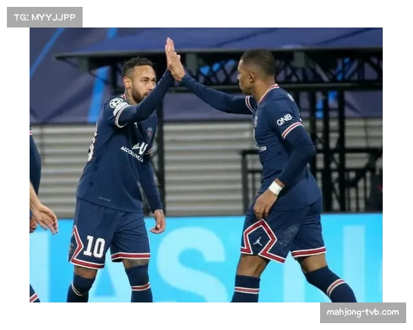 巴黎圣日耳曼4-0大胜洛里昂，但防线在对手有限攻势下仍暴露空当